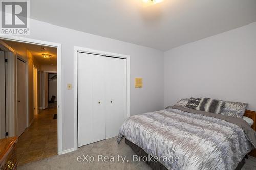 103 Margaret Elizabeth Avenue, Grey Highlands, ON - Indoor Photo Showing Bedroom