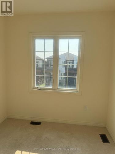 62 Holcomb Terrace, Hamilton, ON - Indoor Photo Showing Other Room