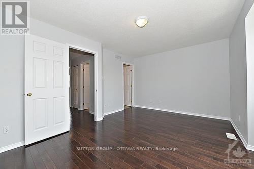 17 Glenhaven Private, Ottawa, ON - Indoor Photo Showing Other Room