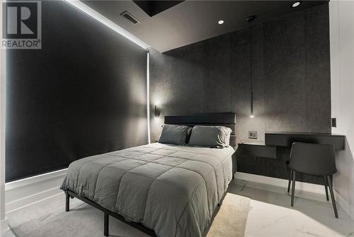 180 George Street Unit# Ph208, Ottawa, ON - Indoor Photo Showing Bedroom