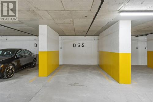 180 George Street Unit# Ph208, Ottawa, ON - Indoor Photo Showing Garage