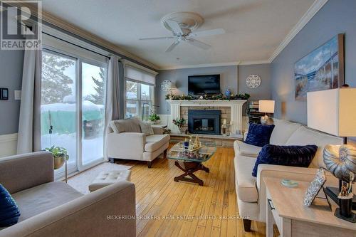 4 Lakeview Drive, Westport, ON - Indoor Photo Showing Living Room With Fireplace