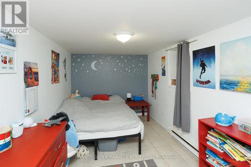 3462 Monck Road, Kawartha Lakes (Laxton/Digby/Longford), ON - Indoor Photo Showing Bedroom