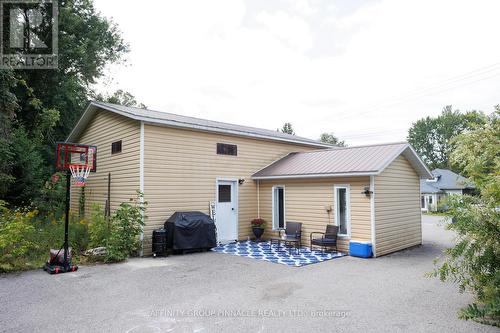 3462 Monck Road, Kawartha Lakes (Laxton/Digby/Longford), ON - Outdoor With Exterior