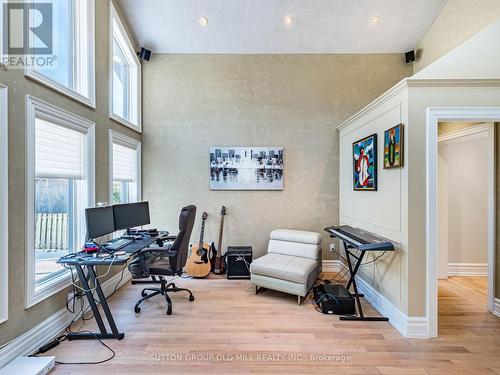 24 Cowley Avenue, Toronto, ON - Indoor Photo Showing Office