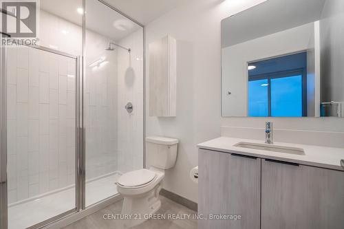 1514 - 2485 Eglinton Avenue W, Mississauga, ON - Indoor Photo Showing Bathroom