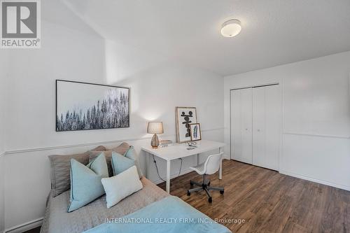 14 - 900 Dundas Street W, Mississauga, ON - Indoor