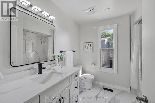 14 - 900 Dundas Street W, Mississauga, ON - Indoor Photo Showing Bathroom