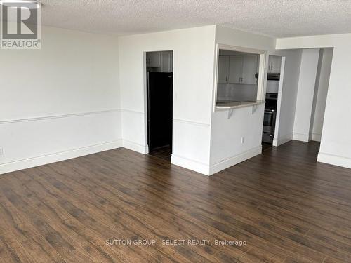 1703 - 363 Colborne Street, London East (East K), ON - Indoor