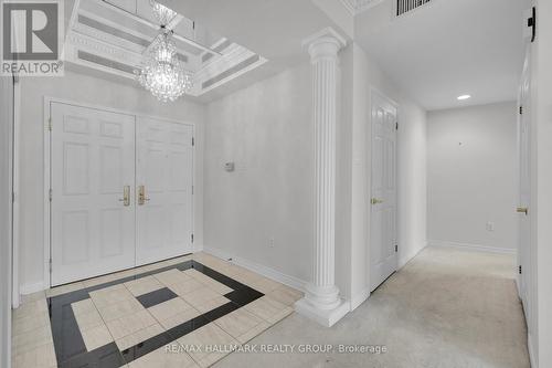 2204 - 1480 Riverside Drive, Ottawa, ON - Indoor Photo Showing Other Room