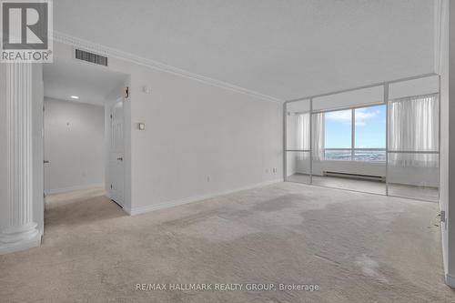 2204 - 1480 Riverside Drive, Ottawa, ON - Indoor Photo Showing Other Room