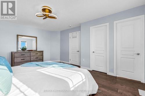 235 Bellagio Avenue, Hamilton, ON - Indoor Photo Showing Bedroom