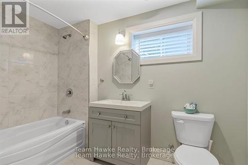 969 William Street, Midland, ON - Indoor Photo Showing Bathroom