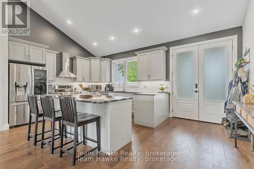 969 William Street, Midland, ON - Indoor Photo Showing Kitchen With Upgraded Kitchen