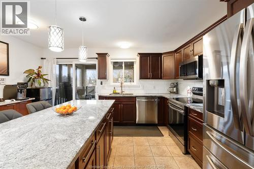 8384 Annie, Amherstburg, ON - Indoor Photo Showing Kitchen With Double Sink With Upgraded Kitchen
