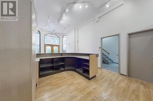 388 Parliament Street, Toronto, ON 