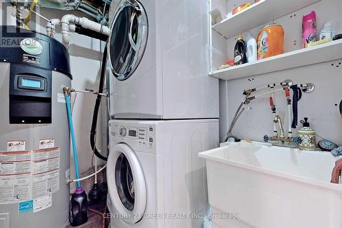21 Cedar Lake Crescent, Brampton, ON - Indoor Photo Showing Laundry Room