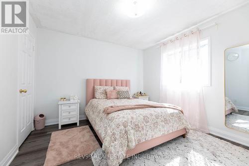 735 Brasswinds Trail, Oshawa, ON - Indoor Photo Showing Bedroom