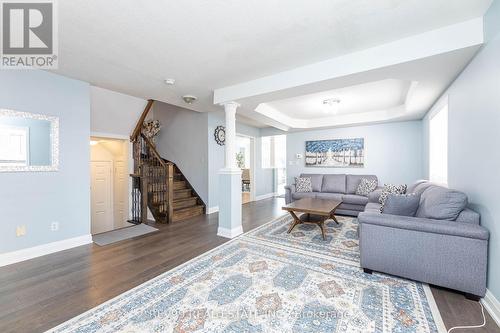 735 Brasswinds Trail, Oshawa, ON - Indoor Photo Showing Living Room