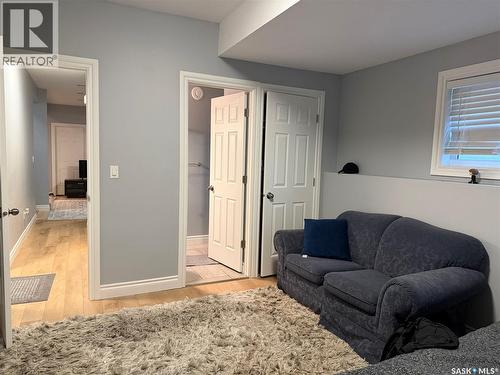 231 S Avenue N, Saskatoon, SK - Indoor