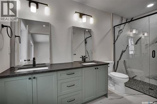 1401 Cairns Avenue, Saskatoon, SK - Indoor Photo Showing Bathroom