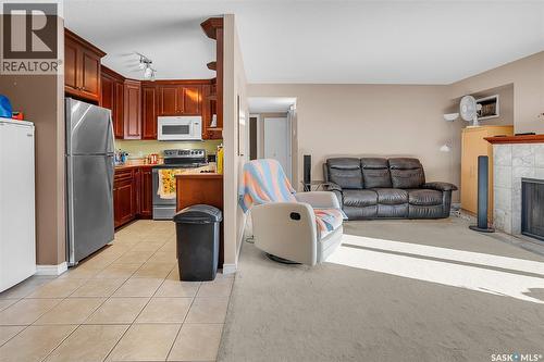 302 437 Pendygrasse Road, Saskatoon, SK - Indoor With Fireplace