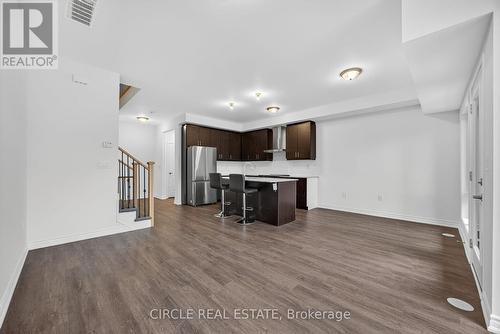 6 Wyn Wood Lane, Orillia, ON - Indoor Photo Showing Kitchen
