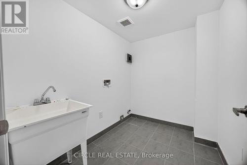 6 Wyn Wood Lane, Orillia, ON -  Photo Showing Other Room