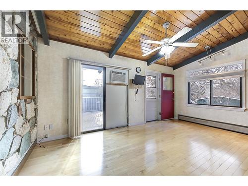 840 Matt Road, Kelowna, BC - Indoor Photo Showing Other Room