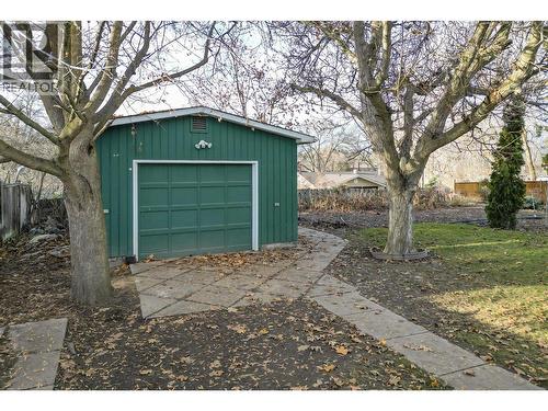 840 Matt Road, Kelowna, BC - Outdoor