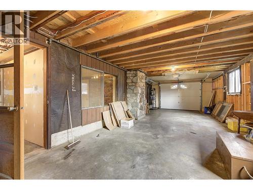 840 Matt Road, Kelowna, BC - Indoor Photo Showing Basement