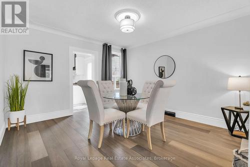 10 Gordon Street, Hamilton, ON - Indoor Photo Showing Dining Room