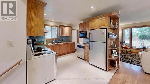 3315 Kirkfield Rd 6 Road, Kawartha Lakes (Carden), ON - Indoor Photo Showing Kitchen