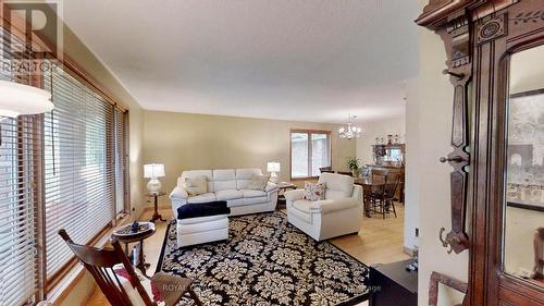 3315 Kirkfield Rd 6 Road, Kawartha Lakes (Carden), ON - Indoor Photo Showing Living Room