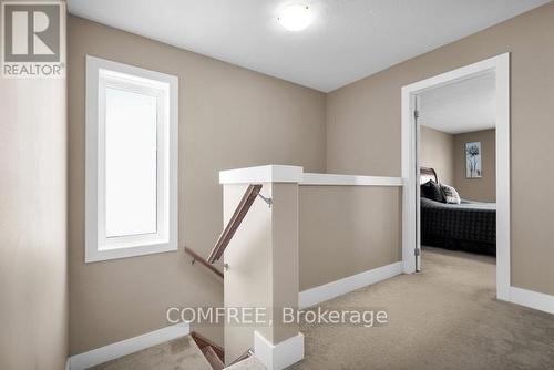 2221 Tribalwood Street, London North (North E), ON - Indoor Photo Showing Other Room