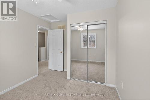836 Coral Springs Lane, Midland, ON - Indoor Photo Showing Other Room