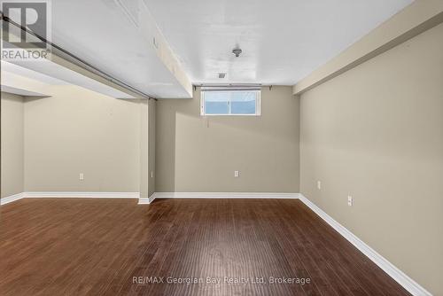 836 Coral Springs Lane, Midland, ON - Indoor