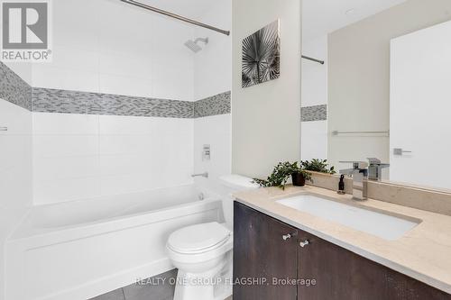 1909 - 510 Curran Place, Mississauga, ON - Indoor Photo Showing Bathroom