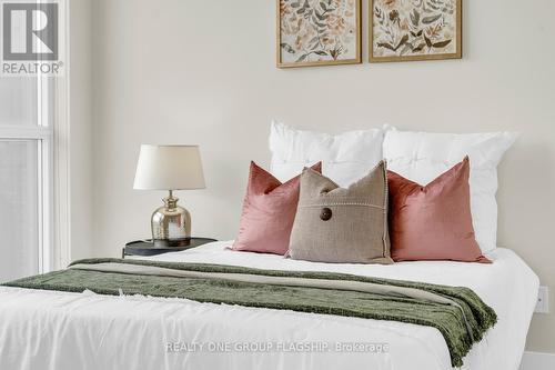 1909 - 510 Curran Place, Mississauga, ON - Indoor Photo Showing Bedroom