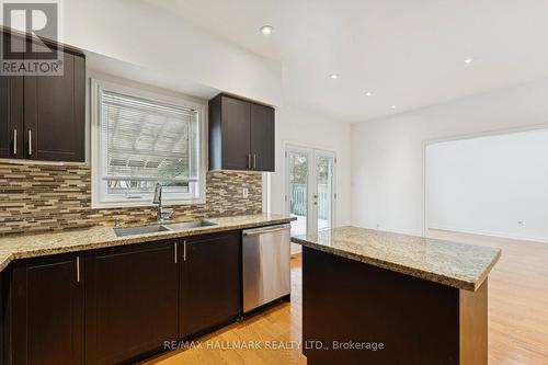 94 Olde Town Road, Brampton, ON - Indoor Photo Showing Kitchen With Double Sink