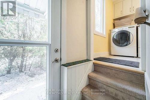 1730 Sunningdale Bend, Mississauga, ON - Indoor Photo Showing Laundry Room