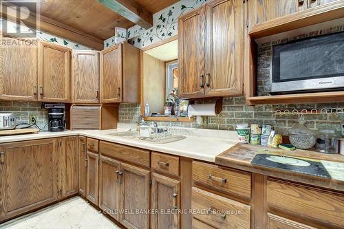 450 Thomasburg Road, Centre Hastings, ON 