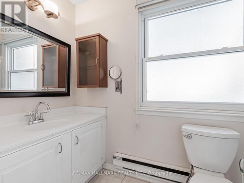 405 - 11 Reith Way, Markham, ON - Indoor Photo Showing Bathroom