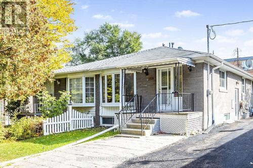 Main - 228 Penn Avenue S, Newmarket, ON - Outdoor