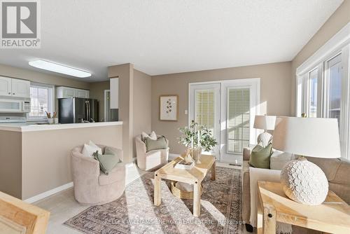 21 Heritage Lane, Clarington (Newcastle), ON - Indoor Photo Showing Living Room
