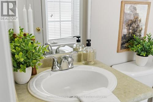 21 Heritage Lane, Clarington (Newcastle), ON - Indoor Photo Showing Bathroom
