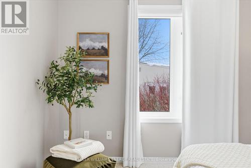 21 Heritage Lane, Clarington (Newcastle), ON - Indoor Photo Showing Bedroom