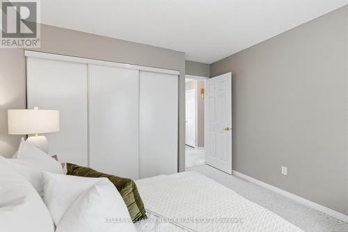 21 Heritage Lane, Clarington (Newcastle), ON - Indoor Photo Showing Bedroom