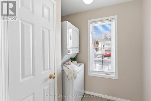 21 Heritage Lane, Clarington (Newcastle), ON - Indoor Photo Showing Laundry Room