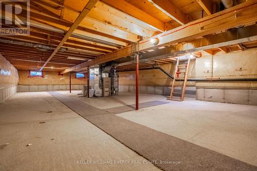 21 Heritage Lane, Clarington (Newcastle), ON - Indoor